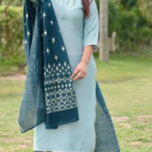Handpicked Designer Suits for a Stunning Look